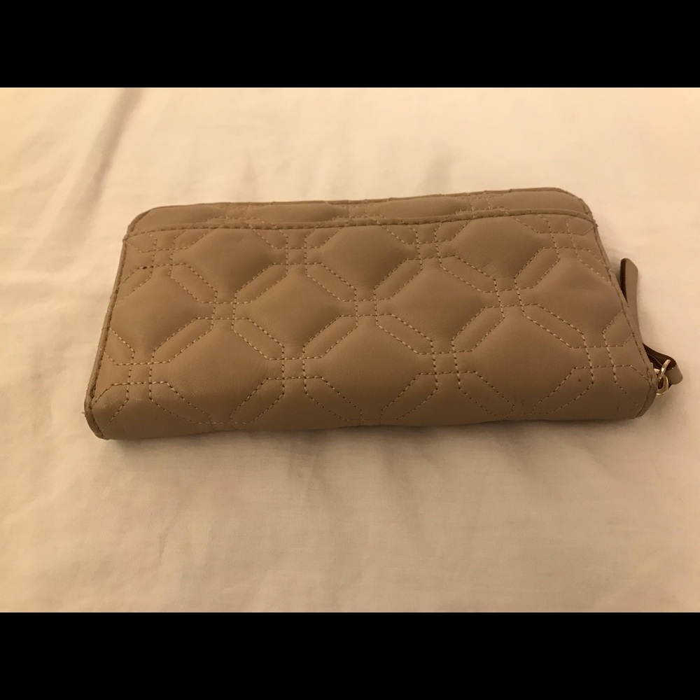 Kate Spade Wallet - Picture 2 of 3